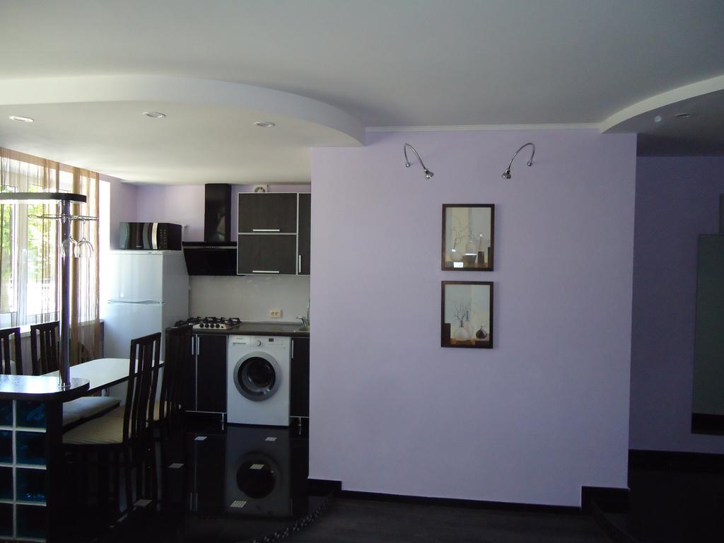 Apartment On Sovetskaya 103 Bobruisk Exterior photo